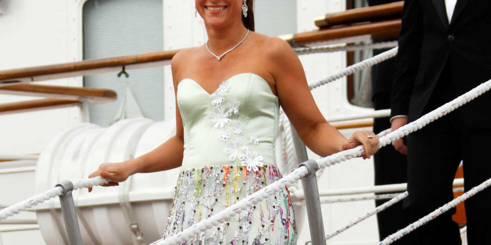 Prinsesse Märtha gikk på fest i norsk-designet kjole. Prinsesse Märtha gikk på fest i norsk-designet kjole.