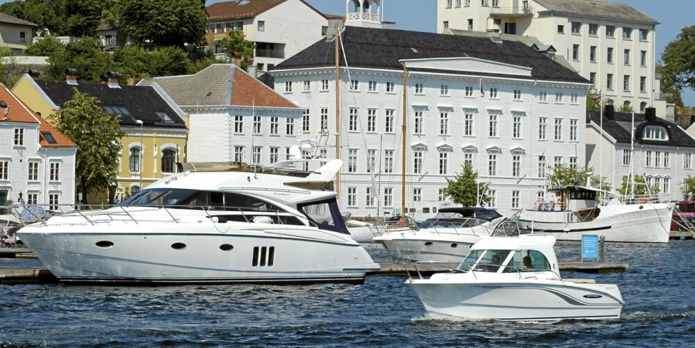 BLANT DE STØRSTE: Det gamle rådhuset i Arendal er blant Norges største trebygninger. BLANT DE STØRSTE: Det gamle rådhuset i Arendal er blant Norges største trebygninger.