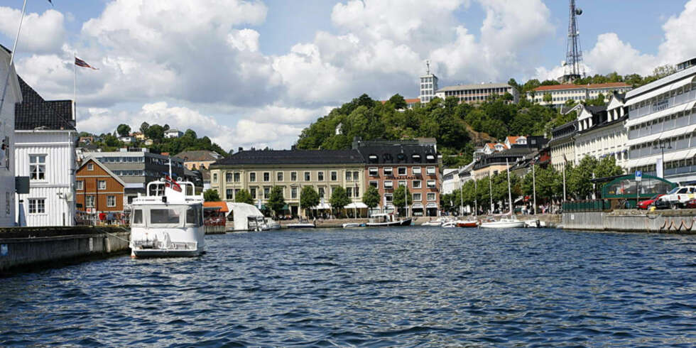 Pollen har utspilt sin rolle som gjestehavn, men tilbyr yrende liv i fellesferien. Pollen har utspilt sin rolle som gjestehavn, men tilbyr yrende liv i fellesferien.