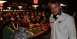 TRØNDERSK GLADROCK: - Æ e nok einastan på WSOP med DDE i øran! TRØNDERSK GLADROCK: - Æ e nok einastan på WSOP med DDE i øran!