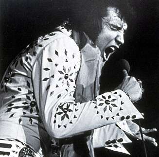 MOTEIKON: Elvis Presley. MOTEIKON: Elvis Presley.