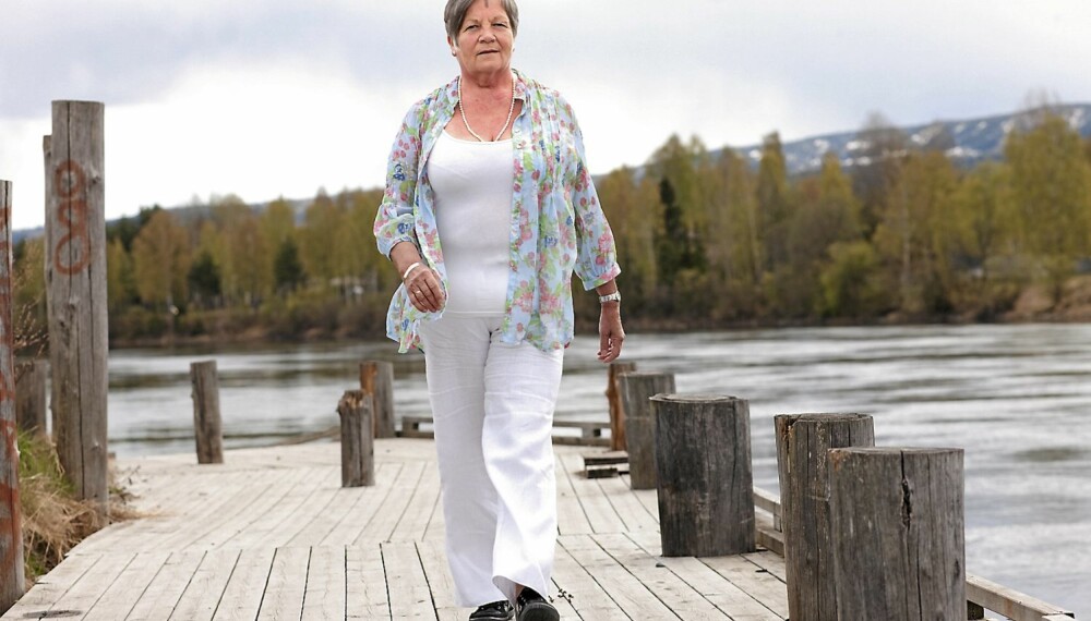 Randi liker å gå turer, selv om hun i dag halter og blir fort sliten. Randi liker å gå turer, selv om hun i dag halter og blir fort sliten.