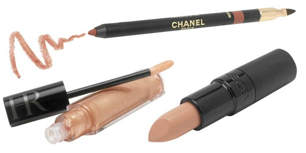 LEPPER: Helena Rubinstein Wanted Gloss nr. 56 (kr 245), Chanel lipliner nr. 35 (kr 195), Velvet Touch leppestift nr. 134 fra Gosh (kr 79). LEPPER: Helena Rubinstein Wanted Gloss nr. 56 (kr 245), Chanel lipliner nr. 35 (kr 195), Velvet Touch leppestift nr. 134 fra Gosh (kr 79).