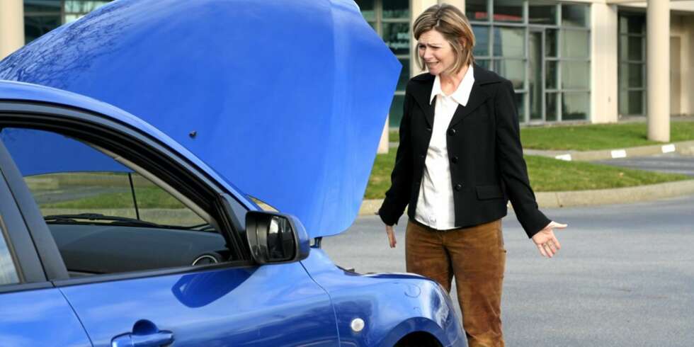 DÅRLIG KVALITET: Hvis du ikke passer på når du leter etter bruktbil kan du ende opp som denne dama. DÅRLIG KVALITET: Hvis du ikke passer på når du leter etter bruktbil kan du ende opp som denne dama.
