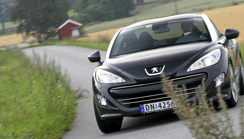 BARSKING: RCZ er en trivelig bil å kjøre; den er kompetent og ordentlig på alle måter. Dessuten er den tøff! BARSKING: RCZ er en trivelig bil å kjøre; den er kompetent og ordentlig på alle måter. Dessuten er den tøff!