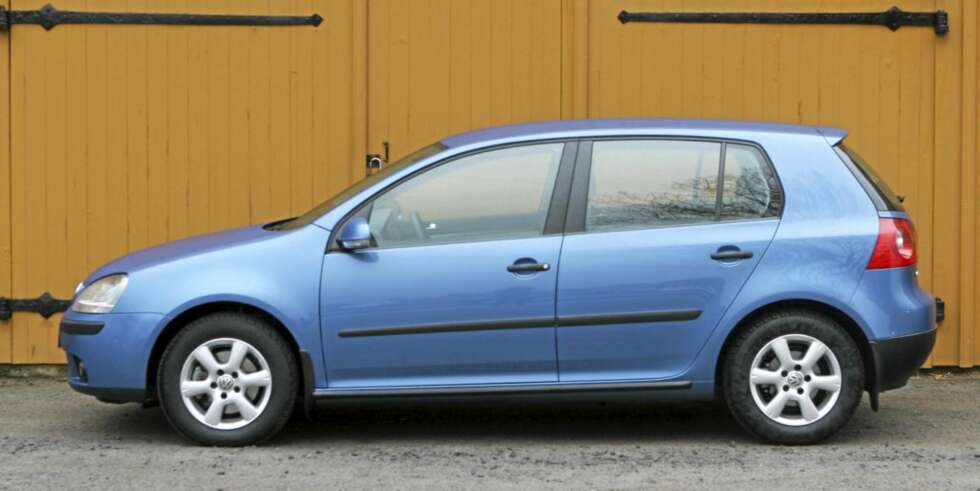 FAVORITTEN: Volkswagen Golf har et godt grep om leserne. FAVORITTEN: Volkswagen Golf har et godt grep om leserne.