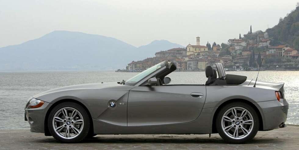 TYSK ROADSTER: Roadsteren BMW Z4 var publikums favoritt i den åpne klassen. TYSK ROADSTER: Roadsteren BMW Z4 var publikums favoritt i den åpne klassen.