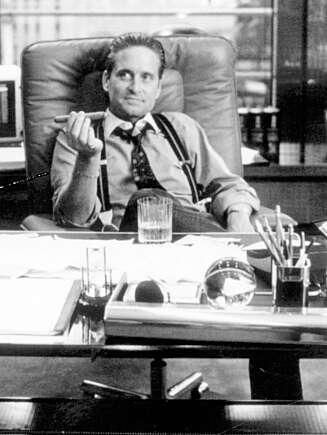 GEKKO 1987: Gordon Gekko anno 1987. Den første Wall Street-filmen tok jappetiden på kornet, og utrrykket Greed is Good ble introdusert. GEKKO 1987: Gordon Gekko anno 1987. Den første Wall Street-filmen tok jappetiden på kornet, og utrrykket Greed is Good ble introdusert.