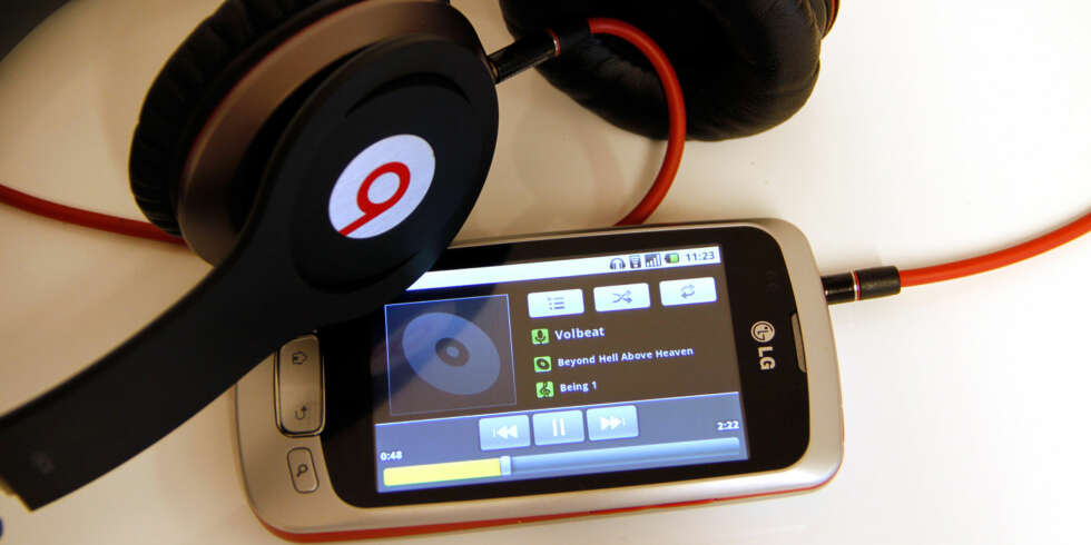 : BRA LYD: God lyd ved musikkavspilling. : BRA LYD: God lyd ved musikkavspilling.