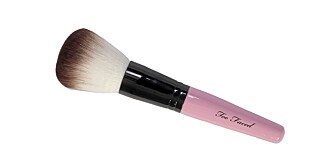 PUDDERKOST: Too Faced Pudderkost (kr 350). PUDDERKOST: Too Faced Pudderkost (kr 350).