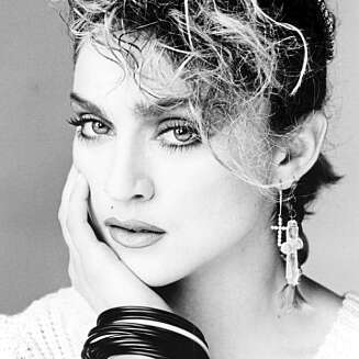 MOTEIKON: Madonna. MOTEIKON: Madonna.