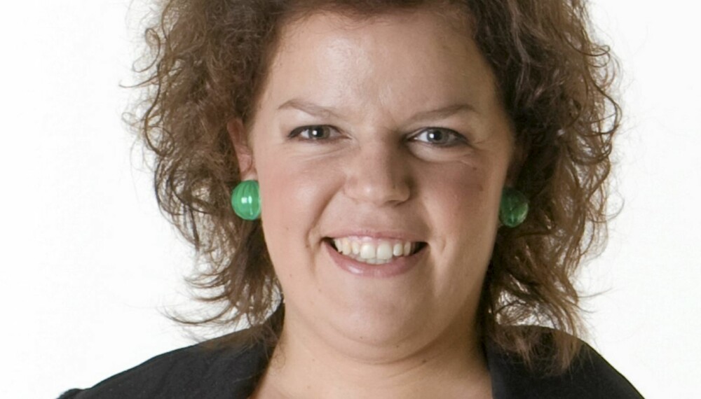 LER AV FEILEN: TV 2-aktuelle Else Kåss Furuseth er den første til å fleipe om sin sjarmerende talefeil. LER AV FEILEN: TV 2-aktuelle Else Kåss Furuseth er den første til å fleipe om sin sjarmerende talefeil.