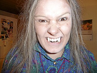 Trine som vampyren Ragnhild Kaaby Trine som vampyren Ragnhild Kaaby