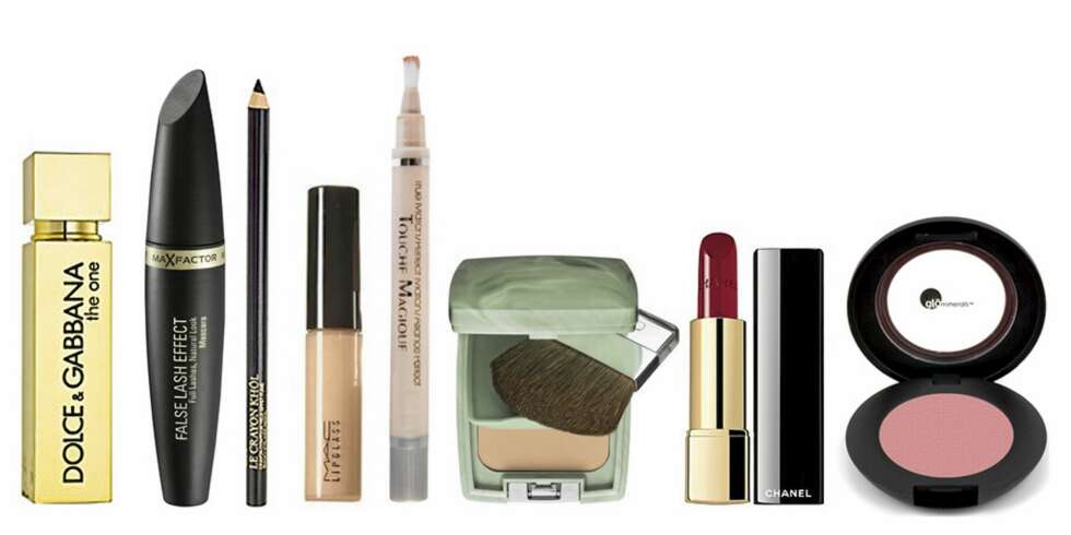 FRA VENSTRE: Dolce og Gabbana The One veskespray (kr 569), Max Factor False Lash Effect Mascara (kr 169), Lancôme Le Crayon Kohl (kr 165), MAC Lipglass i C-Thru (kr 145), L'Oreal Touche Magic concealer (kr 119), Clinique Almost Powder (kr 255), Chanel ROuge Allure (kr 300) og Glo Minerals Blush (kr 269). FRA VENSTRE: Dolce og Gabbana The One veskespray (kr 569), Max Factor False Lash Effect Mascara (kr 169), Lancôme Le Crayon Kohl (kr 165), MAC Lipglass i C-Thru (kr 145), L'Oreal Touche Magic concealer (kr 119), Clinique Almost Powder (kr 255), Chanel ROuge Allure (kr 300) og Glo Minerals Blush (kr 269).