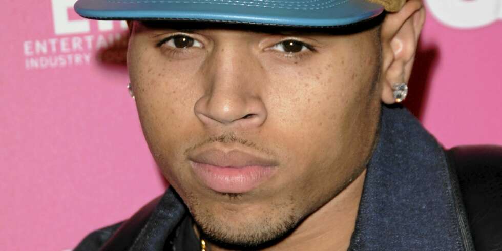 MANNFOLK? Chris Brown er ferdig med sitt lovpålagte kurs i å takle sinnet sitt. MANNFOLK? Chris Brown er ferdig med sitt lovpålagte kurs i å takle sinnet sitt.