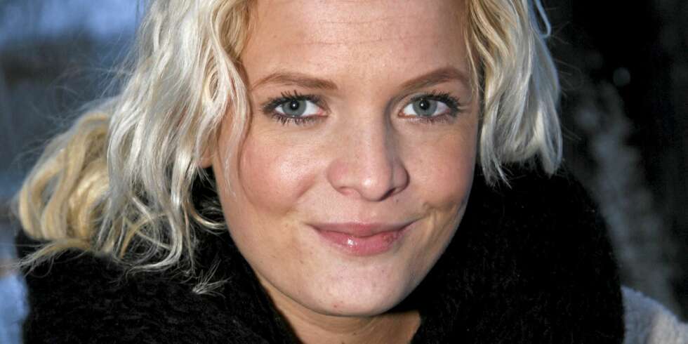 KLAR FOR PRAKSIS: Pia får mulighet til å praktisere det hun har lært i NRK, når hun skal begynne arbeidet med å forøke familien. KLAR FOR PRAKSIS: Pia får mulighet til å praktisere det hun har lært i NRK, når hun skal begynne arbeidet med å forøke familien.