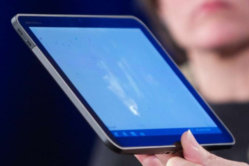 IPAD-KILLER: Kan den nye Toshiba Tablet konkurrere med iPad og en eventuell iPad 2? (FOTO: Faximile fra www.engadget.com) IPAD-KILLER: Kan den nye Toshiba Tablet konkurrere med iPad og en eventuell iPad 2? (FOTO: Faximile fra www.engadget.com)