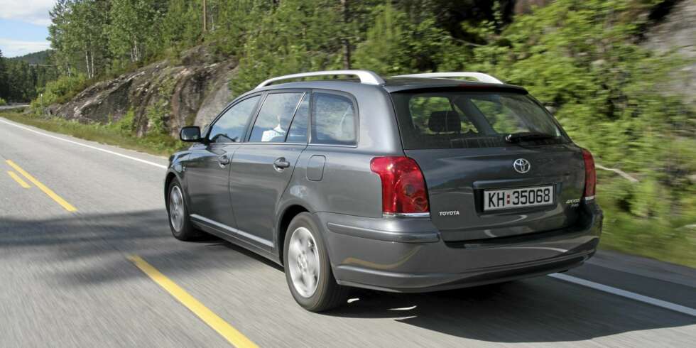 Da Toyota for alvor konsentrerte seg om dieselmotorer, ble de riktig bra. Det beviser de ulike Toyota Avensis D-4D-versjonene fra 2003-2008. Da Toyota for alvor konsentrerte seg om dieselmotorer, ble de riktig bra. Det beviser de ulike Toyota Avensis D-4D-versjonene fra 2003-2008.
