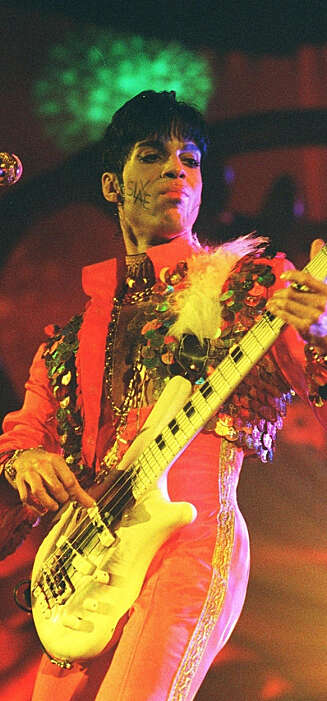 Nå i oktober spiller den amerikanske superstjernen Prince fire konserter i Norge, Finland og Danmark. Nå i oktober spiller den amerikanske superstjernen Prince fire konserter i Norge, Finland og Danmark.