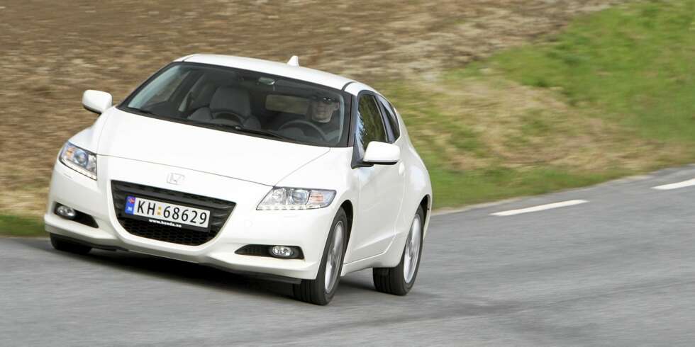 KANDIDAT: Honda CR-Z KANDIDAT: Honda CR-Z