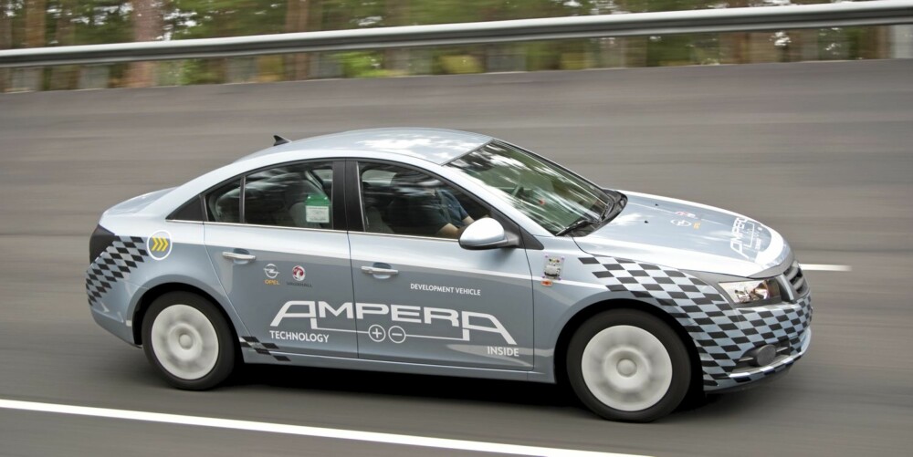 PLUG-IN: Opel Ampera PLUG-IN: Opel Ampera