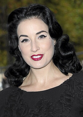 DITA VON TEESE: Har gjort det til sitt varemerke å være blek. DITA VON TEESE: Har gjort det til sitt varemerke å være blek.