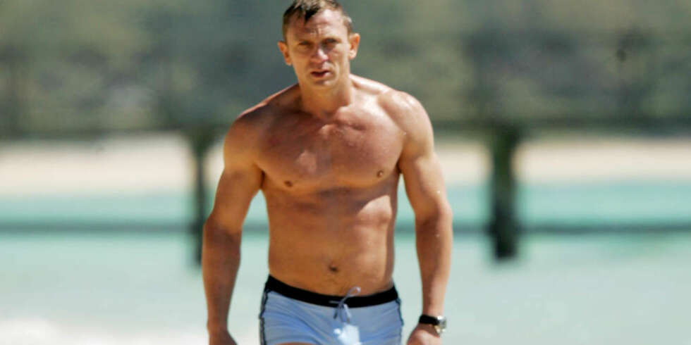 Daniel Craig er den 6. til å spille agent 007. Daniel Craig er den 6. til å spille agent 007.