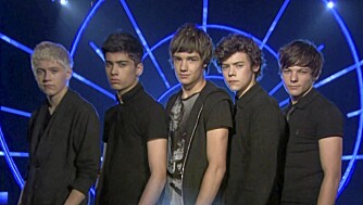 ONE DIRECTION: Harry Styles, Liam Payne, Niall Horan, Louis Tomlinson og Zain Malikl driver sjefen til vanvidd med kanintaktene sine. ONE DIRECTION: Harry Styles, Liam Payne, Niall Horan, Louis Tomlinson og Zain Malikl driver sjefen til vanvidd med kanintaktene sine.