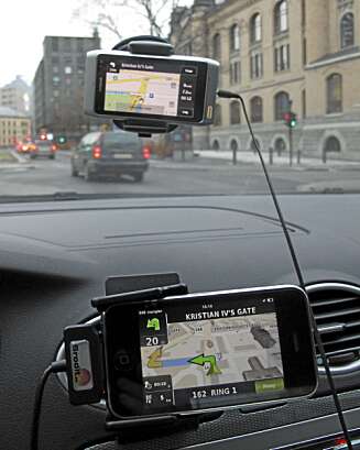 NAVIKAMP: Nokia mot Iphone - hvem tilbyr best navigering? NAVIKAMP: Nokia mot Iphone - hvem tilbyr best navigering?