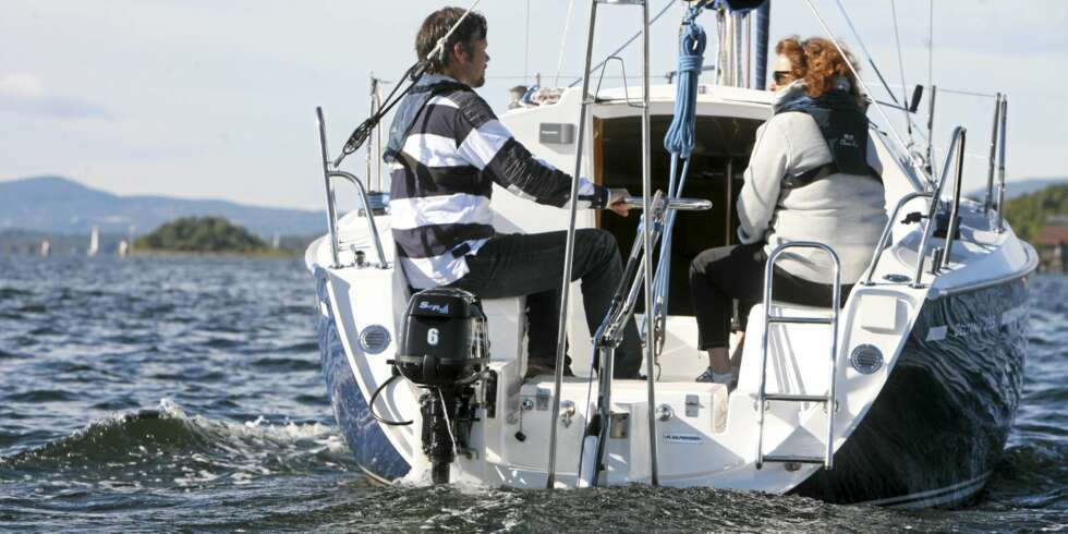 SEIL: Tohatsu 6 hk SailPro med ekstra lang stamme er spesielt beregnet for seilbåter. SEIL: Tohatsu 6 hk SailPro med ekstra lang stamme er spesielt beregnet for seilbåter.