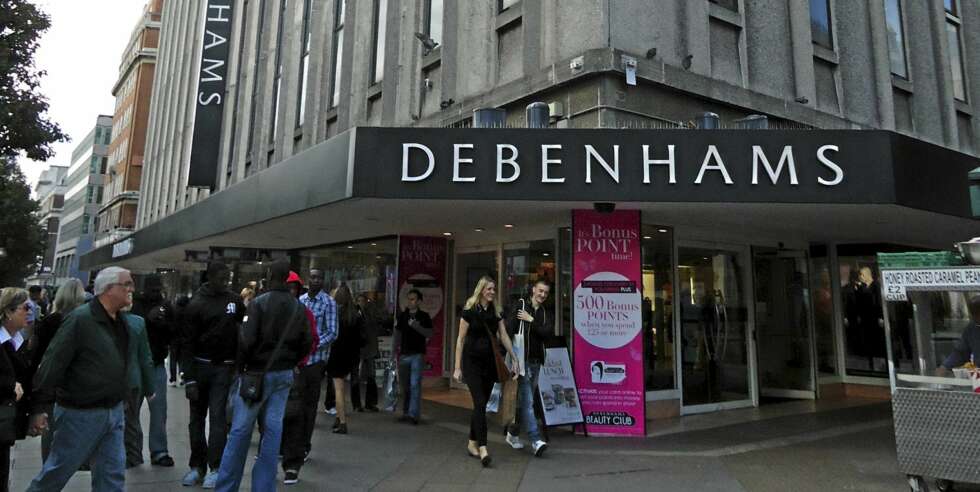 DEBENHAMS: Ligger midt i shoppingmekkaet. Foto: DEBENHAMS: Ligger midt i shoppingmekkaet. Foto: