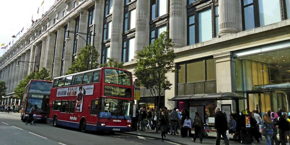 SELFRIDGES: Her finner du verdens største skoavdeling. Foto: SELFRIDGES: Her finner du verdens største skoavdeling. Foto: