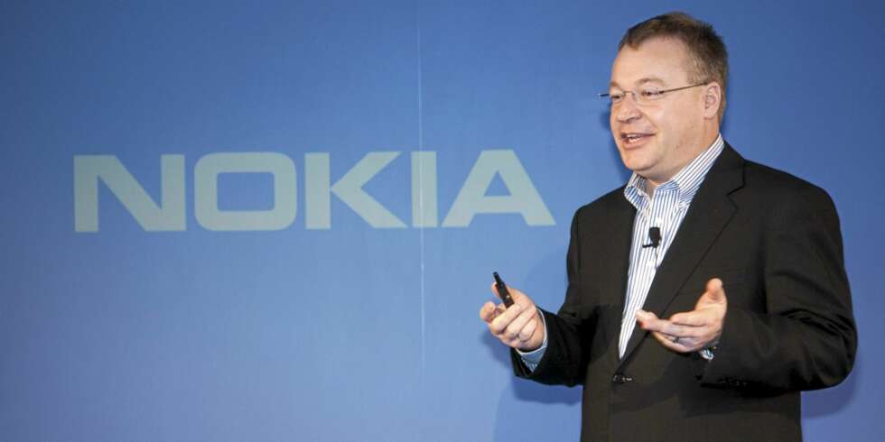 Nokia, Stephen Elop og Microsoft. Nokia, Stephen Elop og Microsoft.