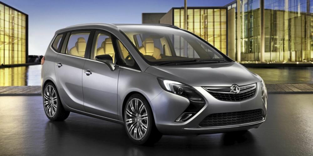 KONSEPTBIL: Til tross for at Opel kaller dette et konsept, er det ikke vanskelig å se at Zafira nærmer seg produksjonsstart. KONSEPTBIL: Til tross for at Opel kaller dette et konsept, er det ikke vanskelig å se at Zafira nærmer seg produksjonsstart.