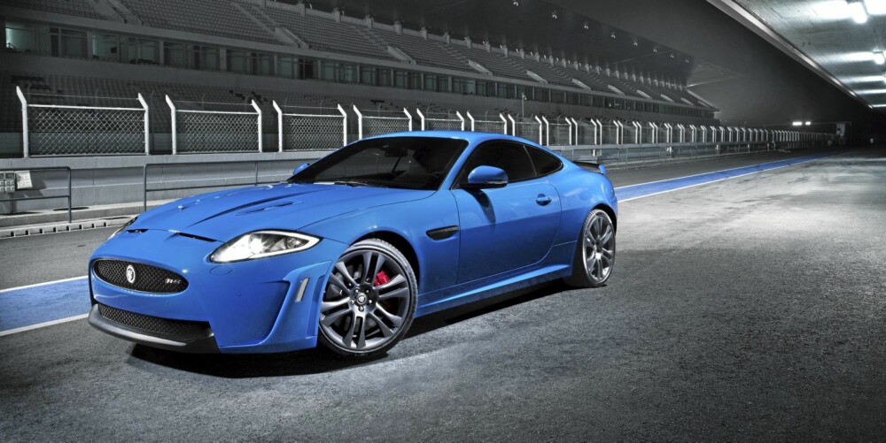 VILLKATT: XKR-S er navnet på Jaguars aller heftigste gatebil. VILLKATT: XKR-S er navnet på Jaguars aller heftigste gatebil.
