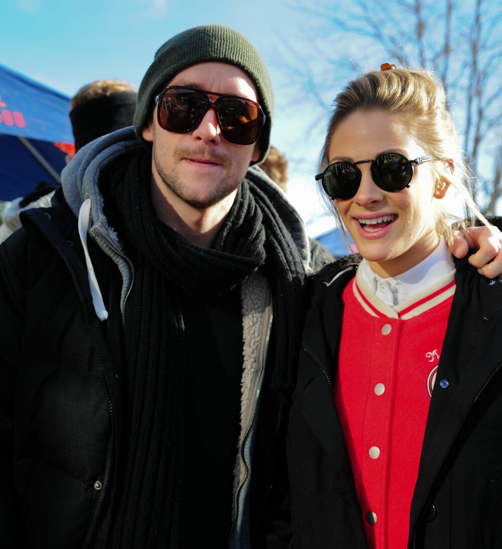 KULT PAR: Thomas Gullestad og Jenny Skavlan under Ski-VM i Oslo. KULT PAR: Thomas Gullestad og Jenny Skavlan under Ski-VM i Oslo.