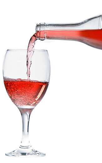 ROSÉ: Spar 57 kroner på vår utvalgte rosévin. ROSÉ: Spar 57 kroner på vår utvalgte rosévin.