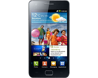 RÅ SKJERM: Samsung Galaxy S II har markedets beste skjerm, og er i tillegg markedets tynneste. RÅ SKJERM: Samsung Galaxy S II har markedets beste skjerm, og er i tillegg markedets tynneste.
