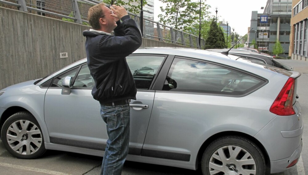 NEI! Mange kjenner til avmaktsfølelsen når dørene er låste, og nøkkelen er på innsiden. FOTO: Geir Svardal NEI! Mange kjenner til avmaktsfølelsen når dørene er låste, og nøkkelen er på innsiden. FOTO: Geir Svardal