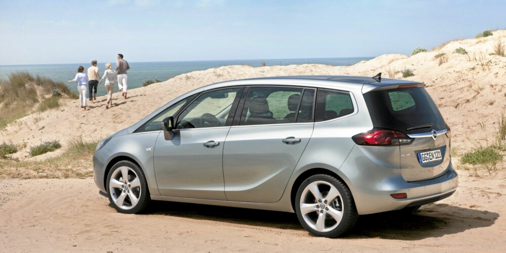 FAMILIEFRAKTER: Zafira Tourer glir inn i familiefrakter-segmentet. FOTO: Opel/Axel Wierdemann FAMILIEFRAKTER: Zafira Tourer glir inn i familiefrakter-segmentet. FOTO: Opel/Axel Wierdemann