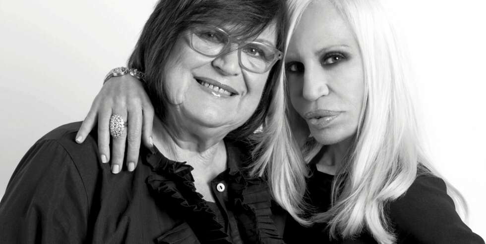 FRA VENSTRE: H&Ms kreative rådgiver Margareta van den Bosch og Donatella Versace. FRA VENSTRE: H&Ms kreative rådgiver Margareta van den Bosch og Donatella Versace.