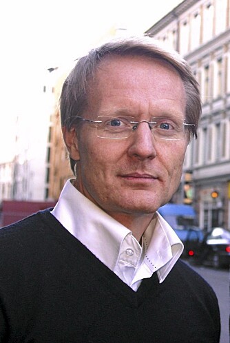 STØRRE BILER: Markedsanalytiker Anders G. Hovde hos TNS Gallup ser en klar tendens til at kvinner velger større biler. Foto: TNS Gallup STØRRE BILER: Markedsanalytiker Anders G. Hovde hos TNS Gallup ser en klar tendens til at kvinner velger større biler. Foto: TNS Gallup