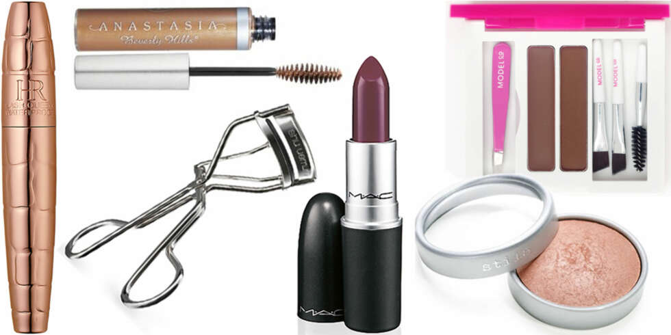 FRA VENSTRE: Helena Rubinstein Lash Queen (kr 290), Anastasia Tinted Brow gel (kr 111), Shu Uemura vippetang (kr 111), Mac Matte Lipstick (kr 155), Stila Illuminating Finishing Powder (kr 187), ModelCo Eyebrowz Designer Brow Kit (kr 257). FRA VENSTRE: Helena Rubinstein Lash Queen (kr 290), Anastasia Tinted Brow gel (kr 111), Shu Uemura vippetang (kr 111), Mac Matte Lipstick (kr 155), Stila Illuminating Finishing Powder (kr 187), ModelCo Eyebrowz Designer Brow Kit (kr 257).