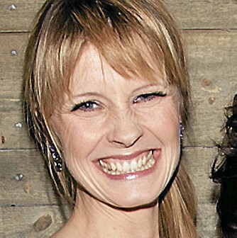 Lisa Stokke. Lisa Stokke.