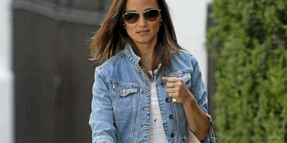 TRENDSETTER: Pippa Middelton har de siste ukene fått status som trendsetter. Også hun er en flittig bruker av denimjakken. TRENDSETTER: Pippa Middelton har de siste ukene fått status som trendsetter. Også hun er en flittig bruker av denimjakken.