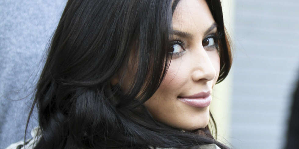 Realitystjernen Kim Kardashian skal gifte seg snart, og innen bryllupet vil hun gå ned fem kilo. Realitystjernen Kim Kardashian skal gifte seg snart, og innen bryllupet vil hun gå ned fem kilo.