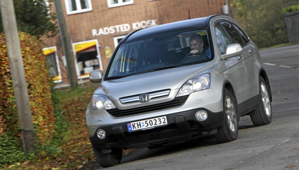 VINNER: Honda CR-V er en modell ekspertene forventer skal holde seg godt i pris i årene fremover. Foto: Egil Nordlien HM Foto VINNER: Honda CR-V er en modell ekspertene forventer skal holde seg godt i pris i årene fremover. Foto: Egil Nordlien HM Foto