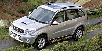 SUV: Generasjon to av Toyota RAV4 har ifølge Dekra middels kvalitet. Foto: Produsenten SUV: Generasjon to av Toyota RAV4 har ifølge Dekra middels kvalitet. Foto: Produsenten