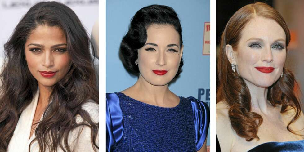 MED LEPPESTIFTEN PÅ PLASS: At kjendisene omfavner leppestiften, og særlig den røde, er ingen nyhet. Her ser vi modellen Camila Alves, Dita von Teese og Julianne Moore ikledd kledelige røde lepper. MED LEPPESTIFTEN PÅ PLASS: At kjendisene omfavner leppestiften, og særlig den røde, er ingen nyhet. Her ser vi modellen Camila Alves, Dita von Teese og Julianne Moore ikledd kledelige røde lepper.