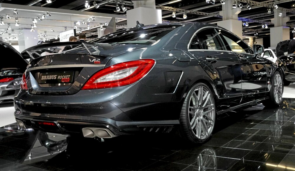 RASK: Brabus Rocket 800 på bilutstillingen i Frankfurt. FOTO: Newspress RASK: Brabus Rocket 800 på bilutstillingen i Frankfurt. FOTO: Newspress